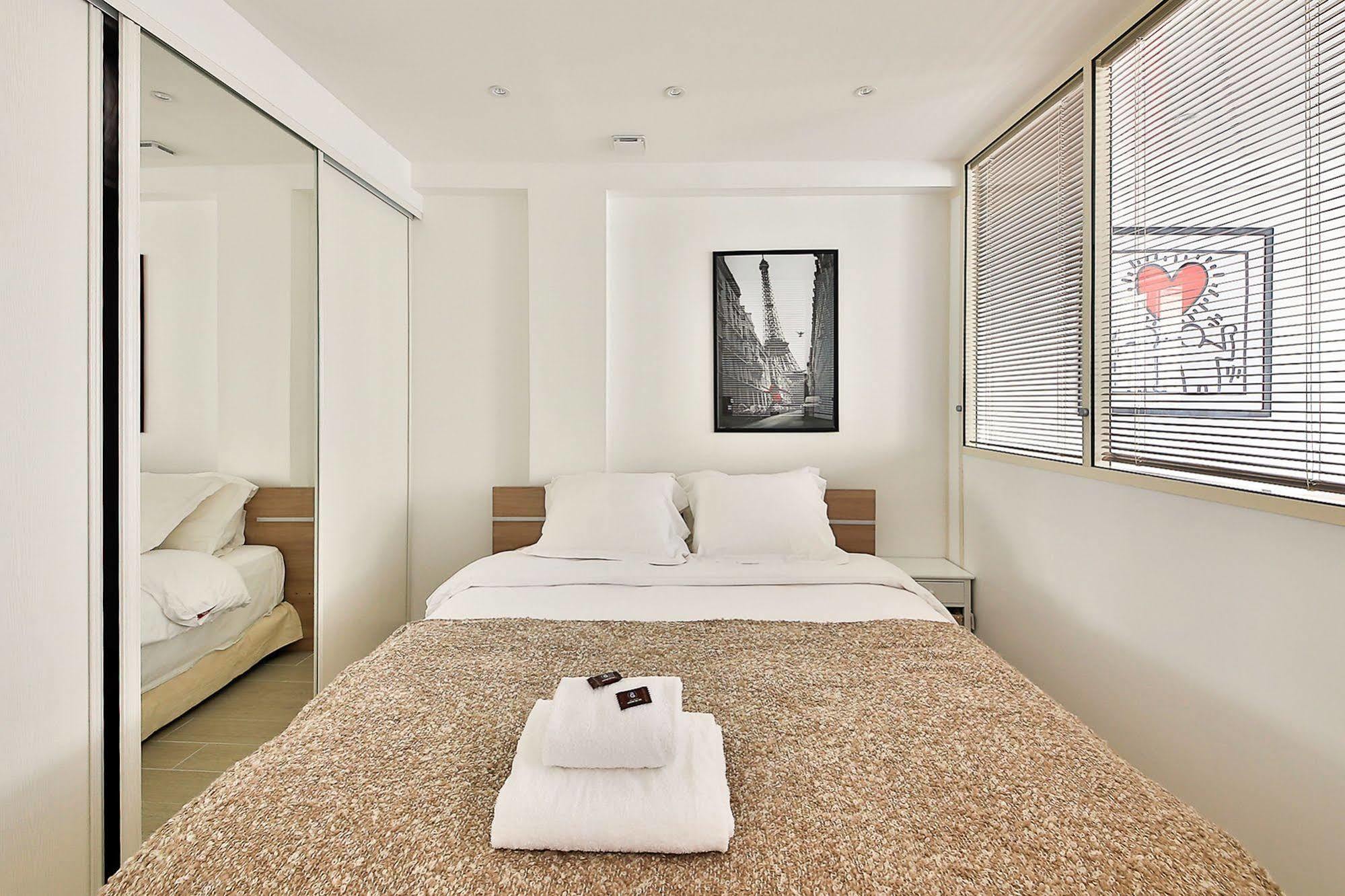Livinparis - Luxury 2 Bedrooms Grands-Boulevards I Dış mekan fotoğraf